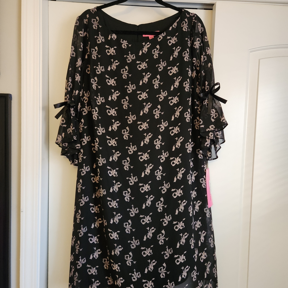 Betsey Johnson Black and Pink Bow Dress